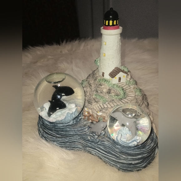 Lighthouse and Whale Snow Globe - White and Gray - Picture 1 of 7